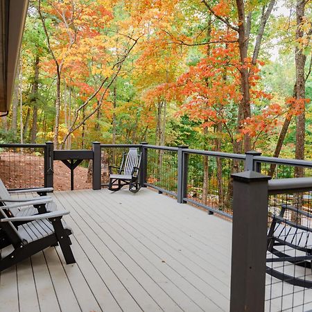 Bigfoots Retreat Chalet Villa Gatlinburg Exterior photo